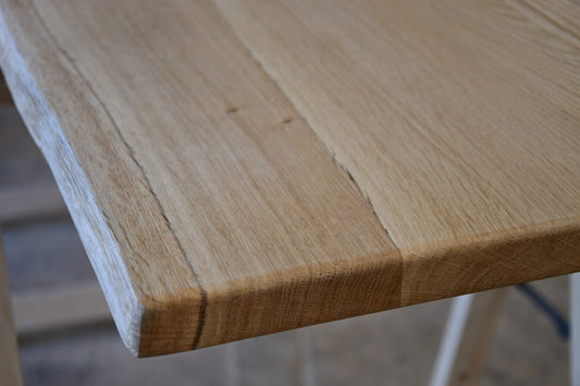 Oak top 4 cm thick - Natural edges - Rounded edges - Varnish (coffee/side tables)