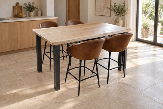 Table en chêne massif et pieds droits bruts - CLASSIQUE