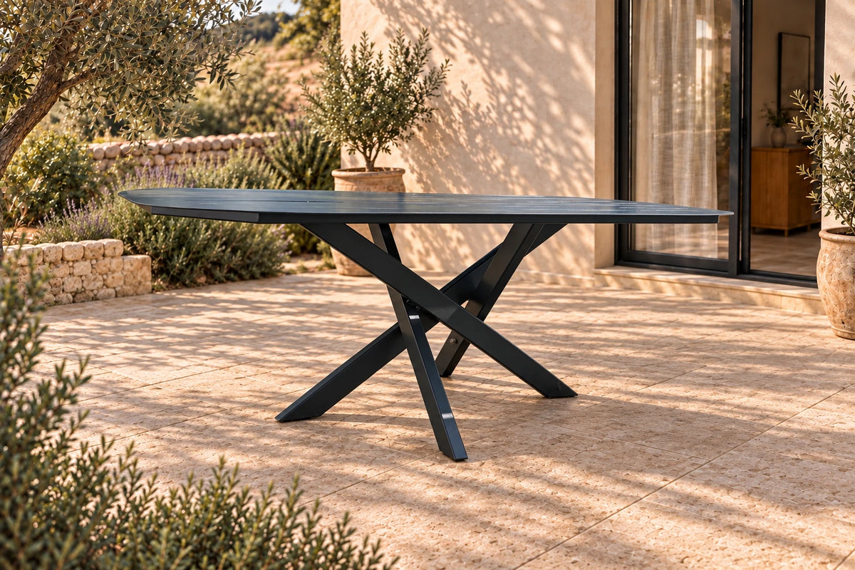 Table d'extérieur en métal